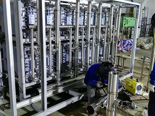安诺食品厂订购我们青岛EDI设备安装调试中